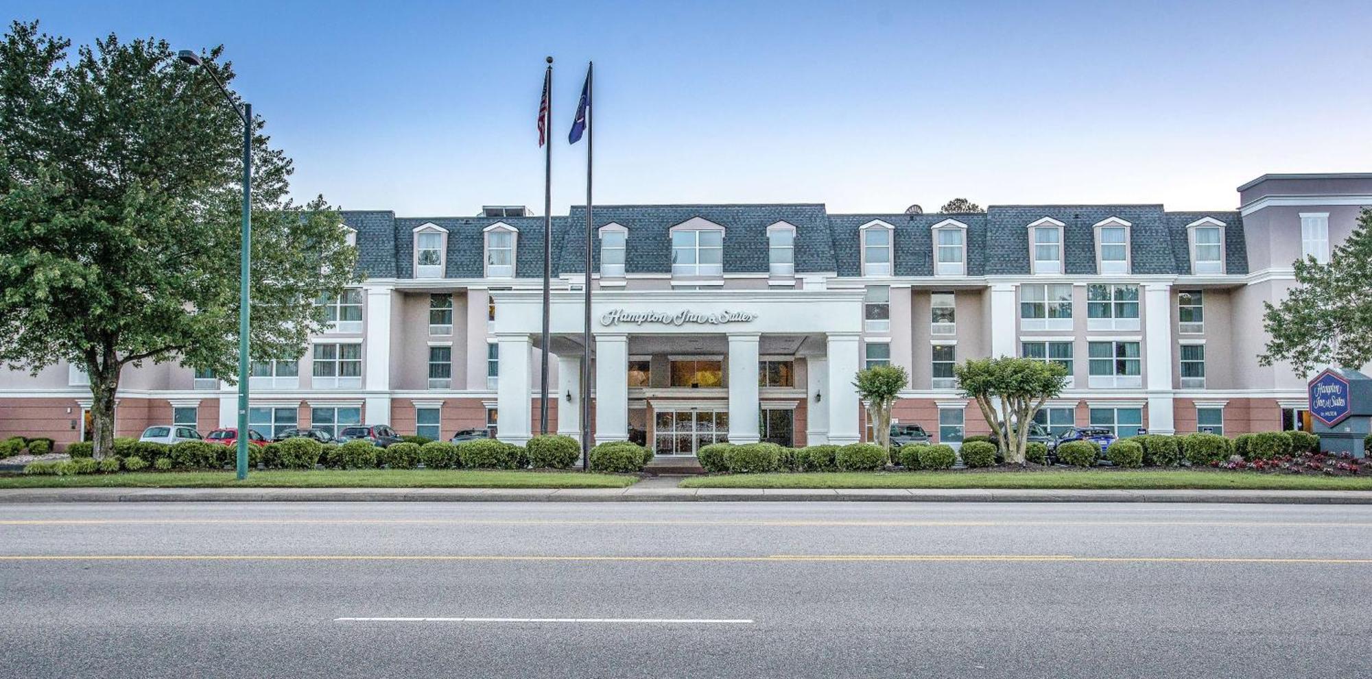 Hampton Inn & Suites Williamsburg-Richmond Road Exterior foto